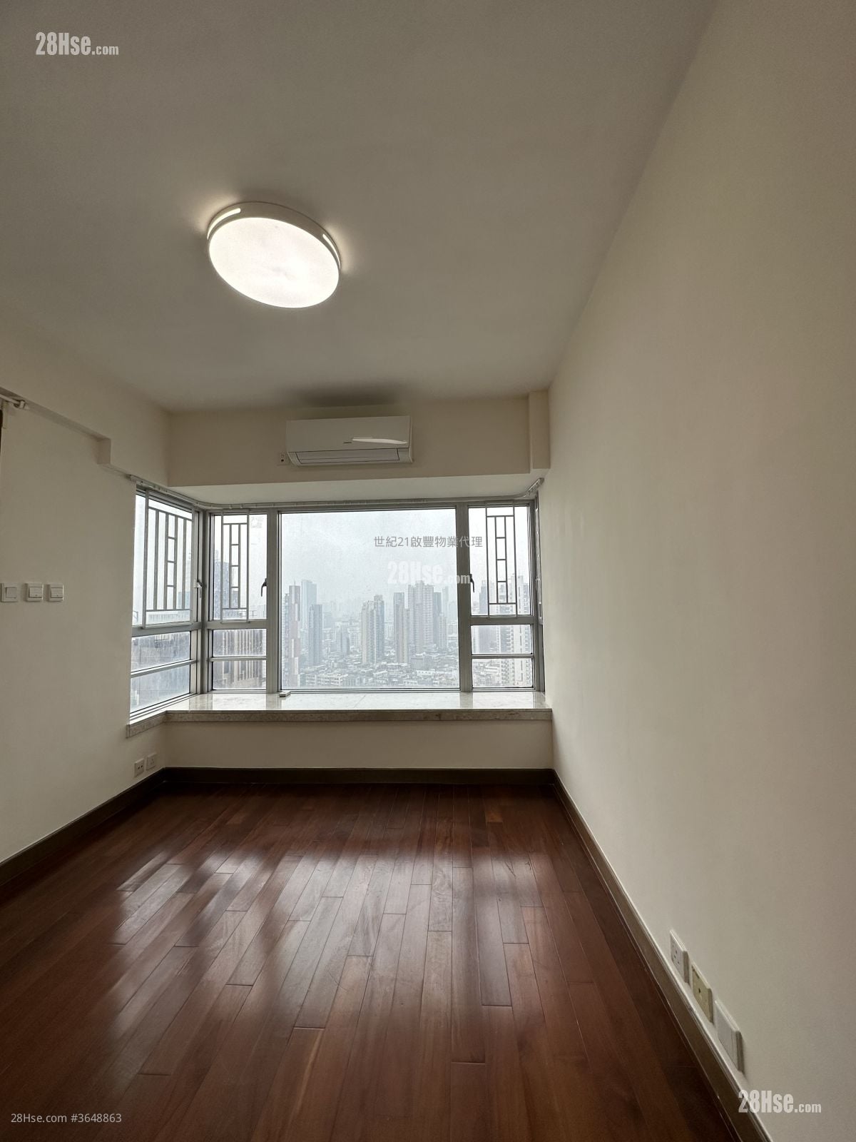 豪门 售盘 3 房 , 2 浴室 870 平方尺