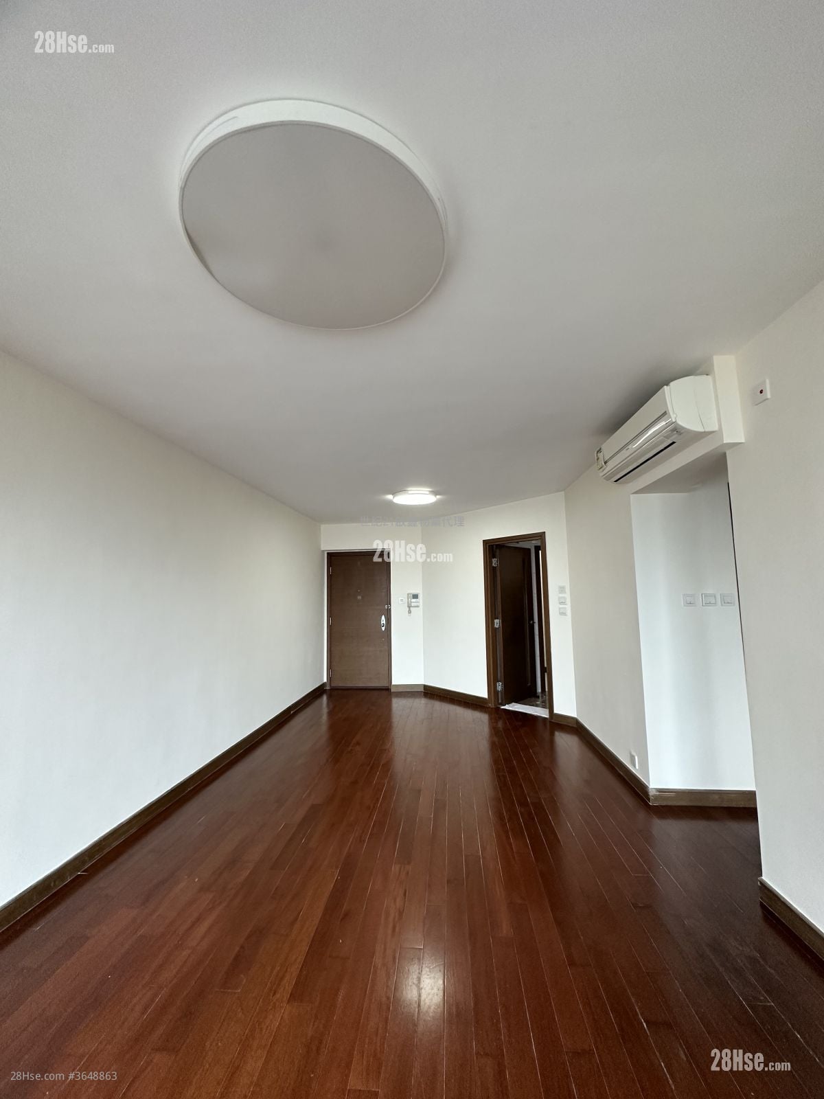 豪门 售盘 3 房 , 2 浴室 870 平方尺