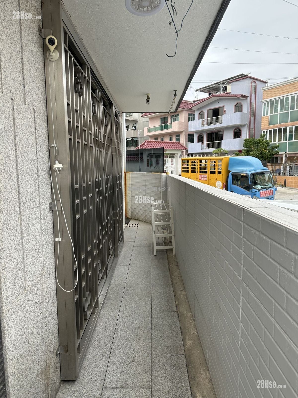 Tsing Chuen Wai Rental 3 Bedrooms , 2 Bathrooms 653 ft²