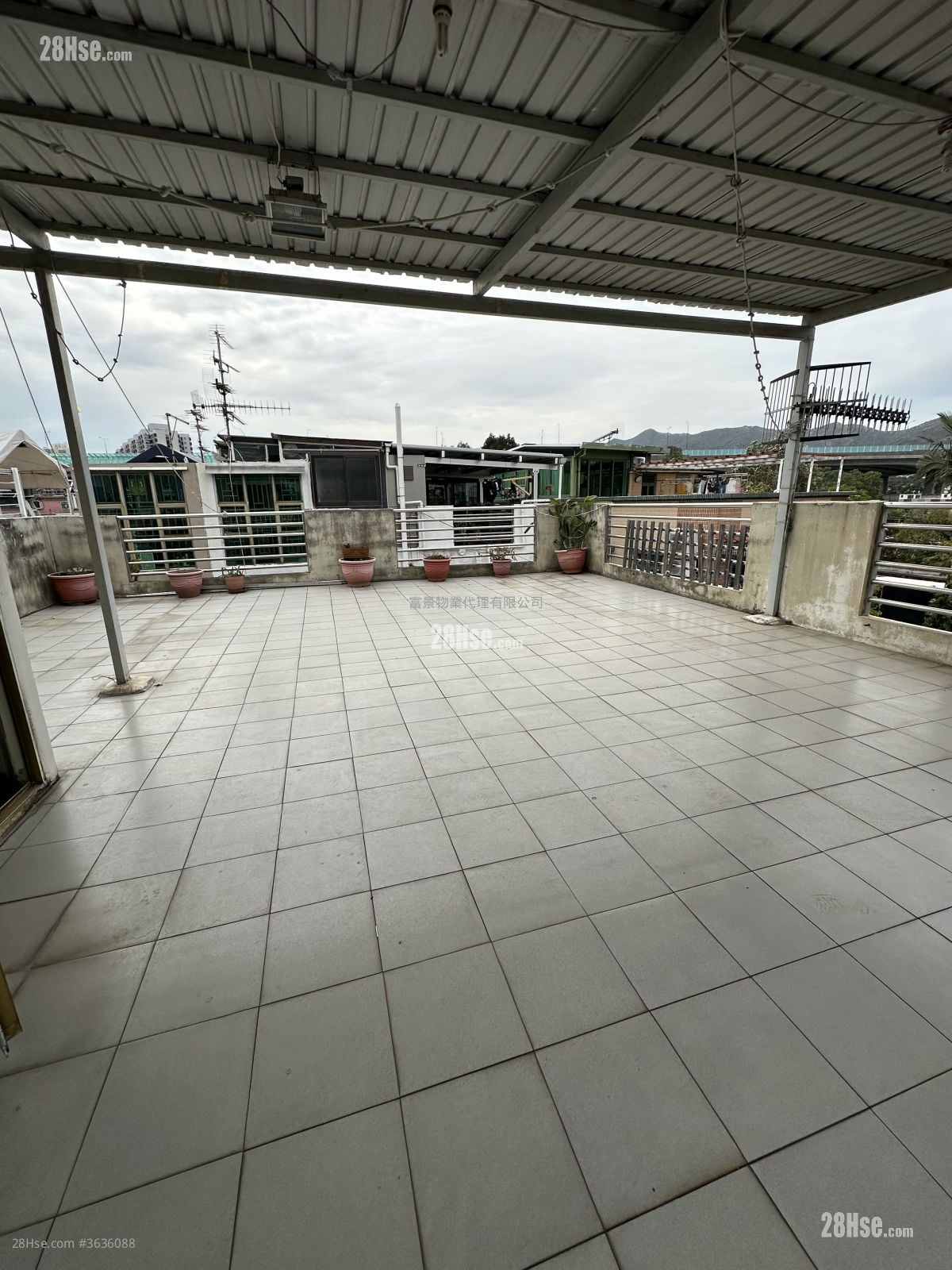 村屋 租盘 3 房 , 1 浴室 653 平方尺