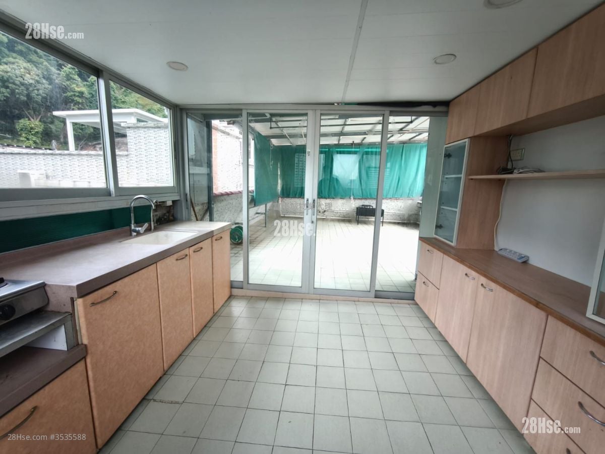 石古垄 售盘 3 房 , 1 浴室 640 平方尺