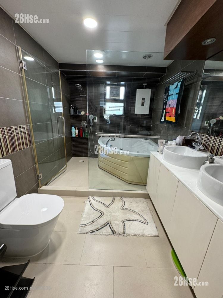 Beverly Villas Sell 4 Bedrooms , 2 Bathrooms 1,609 ft²