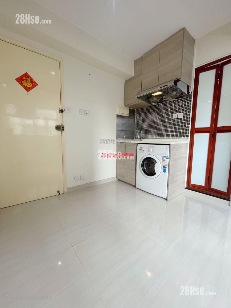 万和大厦 售盘 开放式间隔 182 平方尺