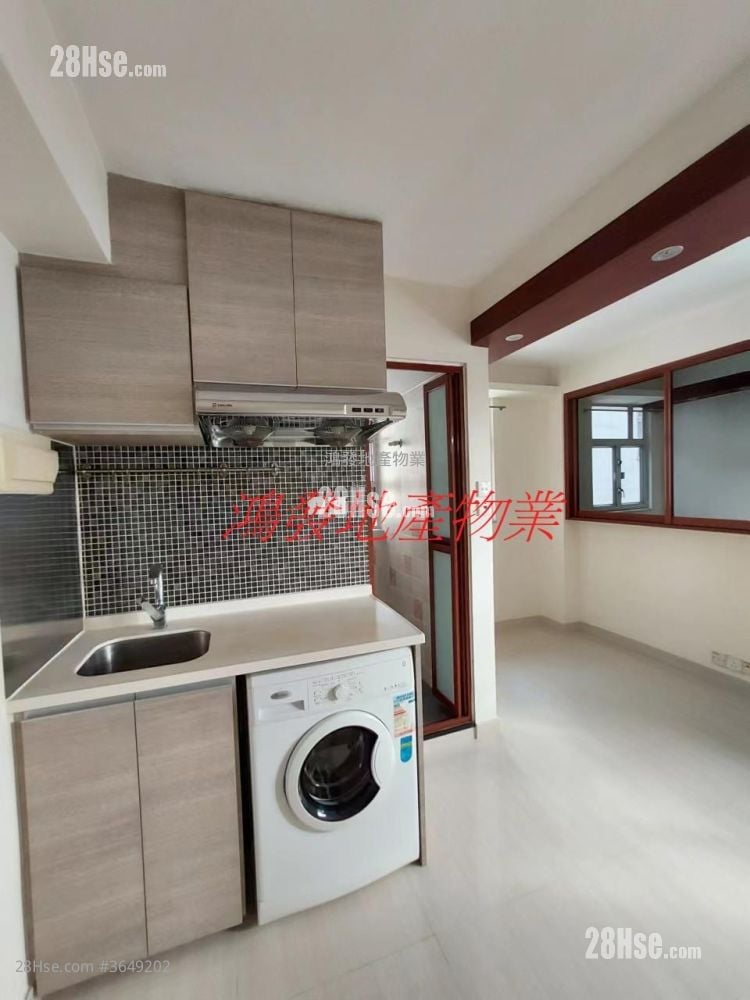 万和大厦 售盘 开放式间隔 182 平方尺