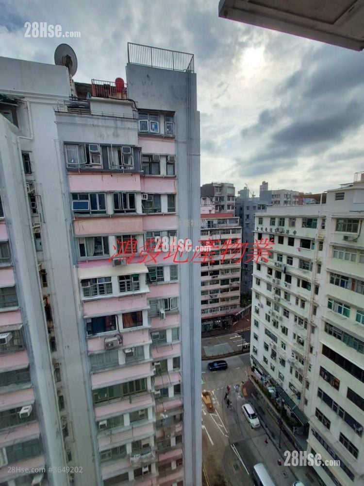 万和大厦 售盘 开放式间隔 182 平方尺