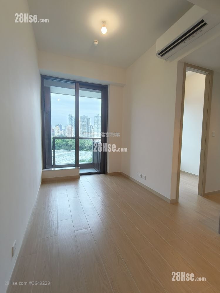 Flora Rental 2 Bedrooms , 1 Bathroom 393 ft²