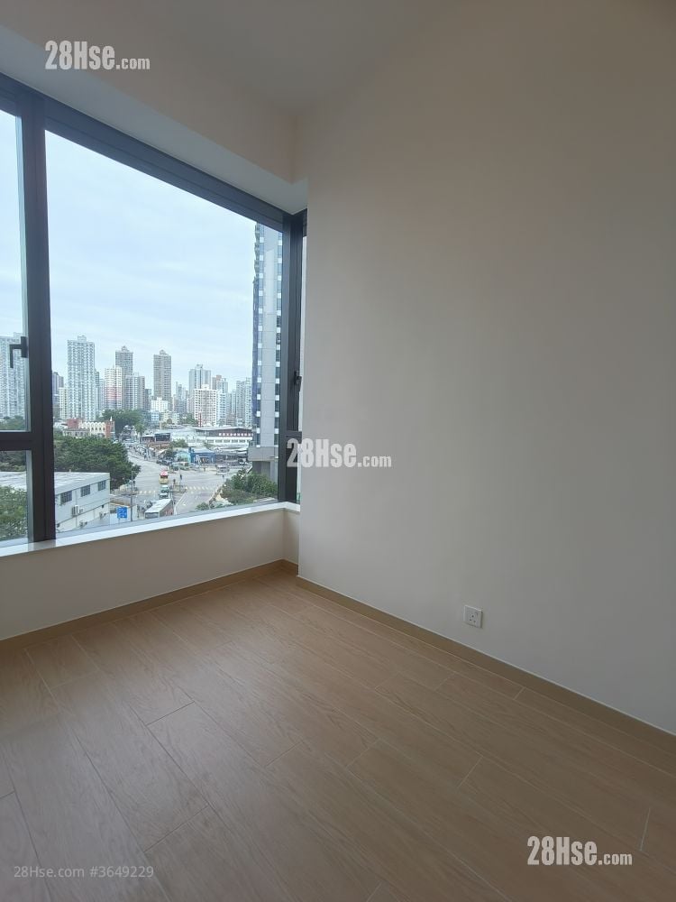 Flora Rental 2 Bedrooms , 1 Bathroom 393 ft²