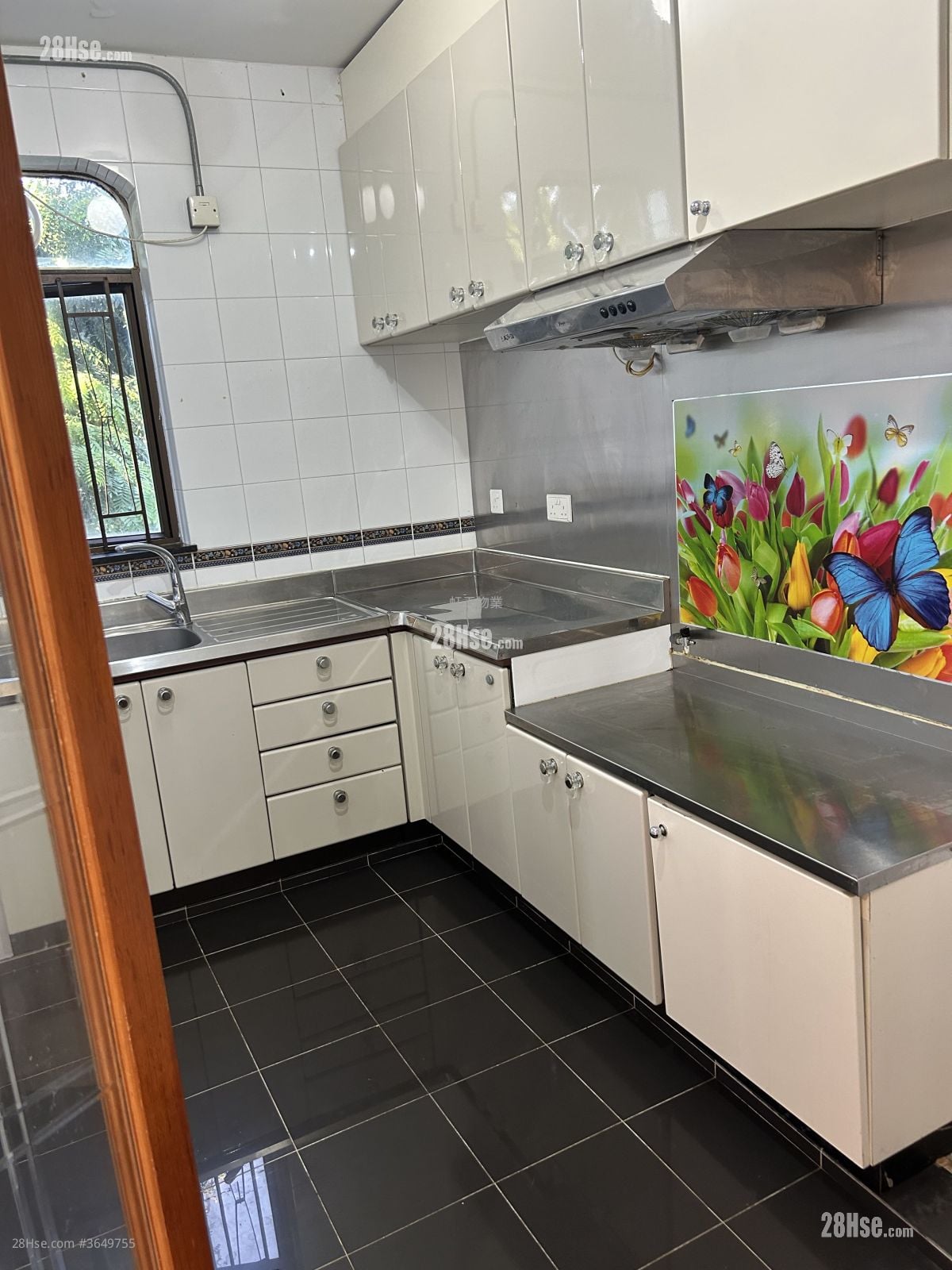 Ka Choi Lane Sell 2 Bedrooms , 1 Bathroom 600 ft²