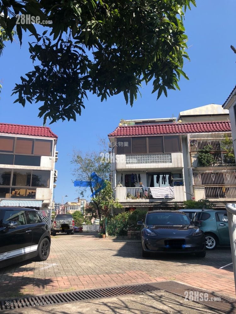 Ka Choi Lane Sell 2 Bedrooms , 1 Bathroom 600 ft²