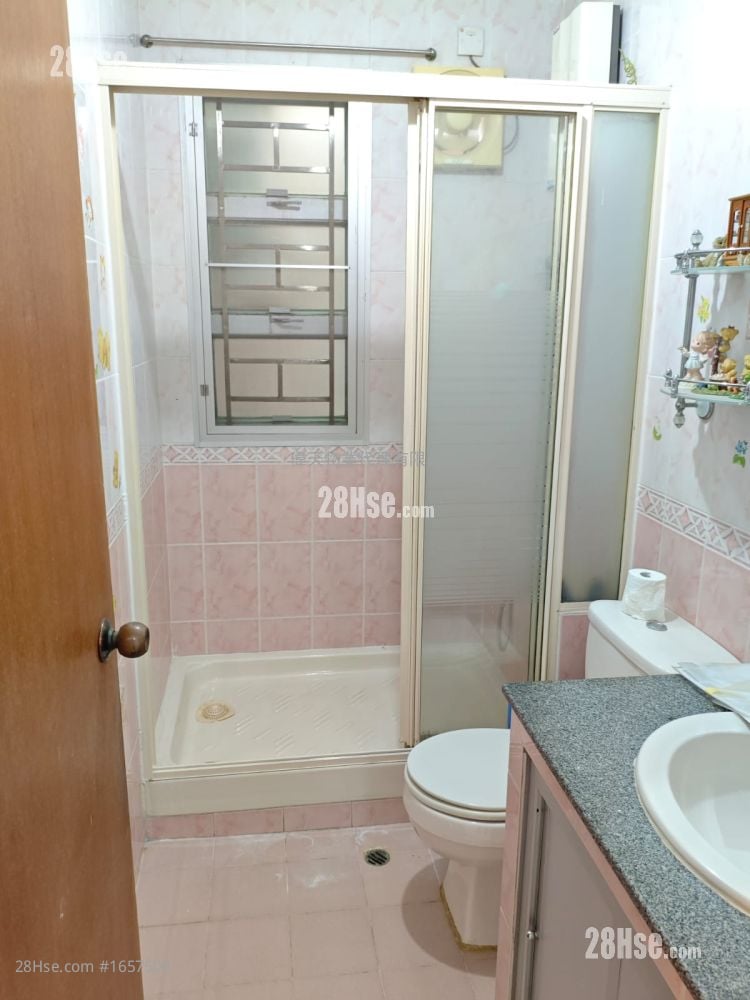 Village Sell 3 Bedrooms , 1 Bathroom 630 ft²