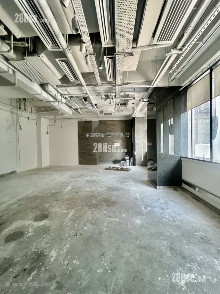 Le Diamant Rental 2 Toilets