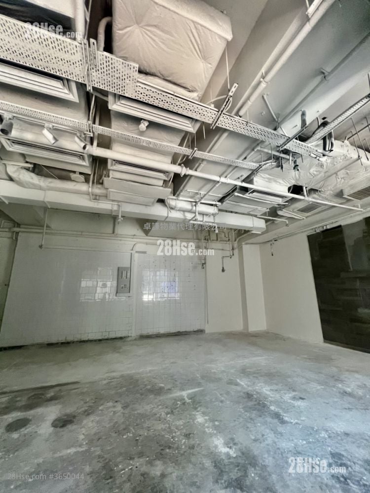 Le Diamant Rental 2 Toilets