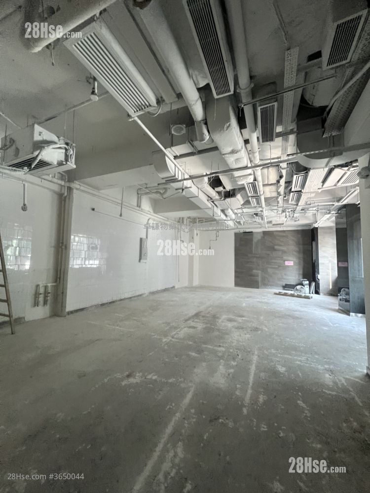 Le Diamant Rental 2 Toilets