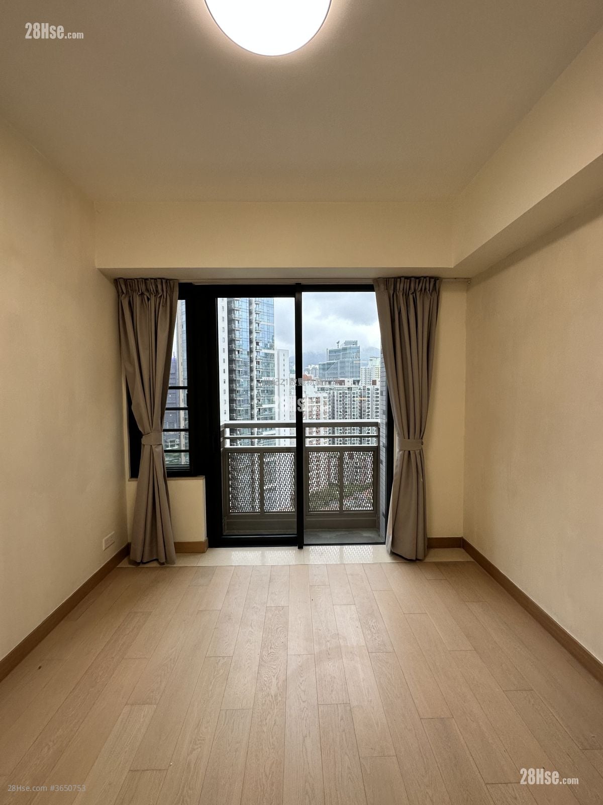 嘉汇 租盘 3 房 , 2 浴室 679 平方尺