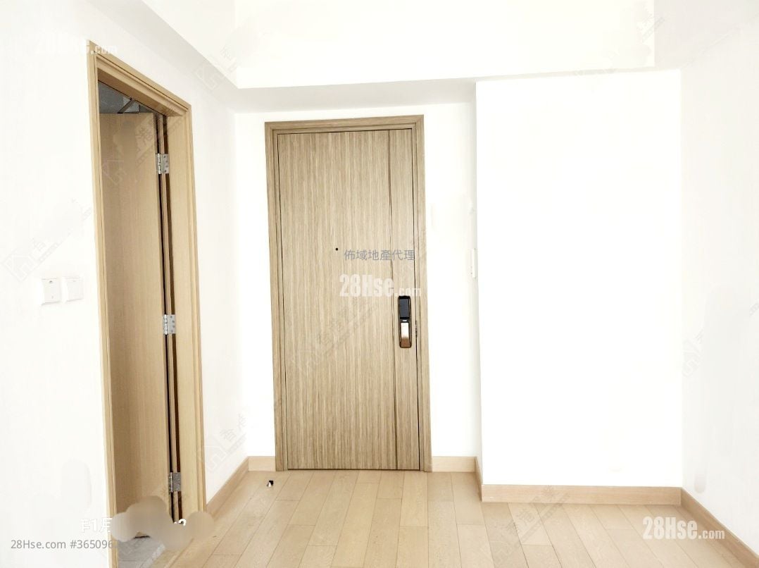 K.city Sell 2 Bedrooms , 1 Bathroom 500 ft²