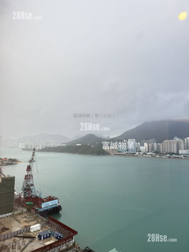 亲海駅 售盘 3 房 , 3 浴室 718 平方尺