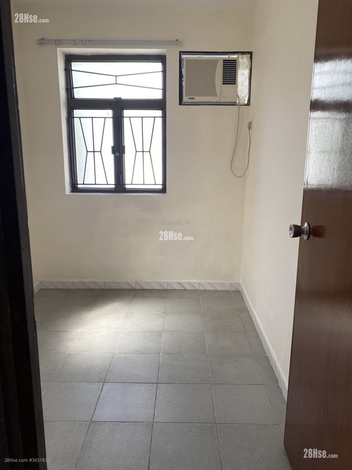 村屋 租盘 2 房 , 1 浴室 480 平方尺