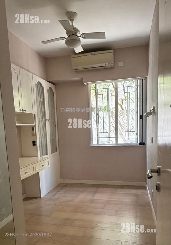 康福台8号 售盘 3 房 , 2 浴室 836 平方尺