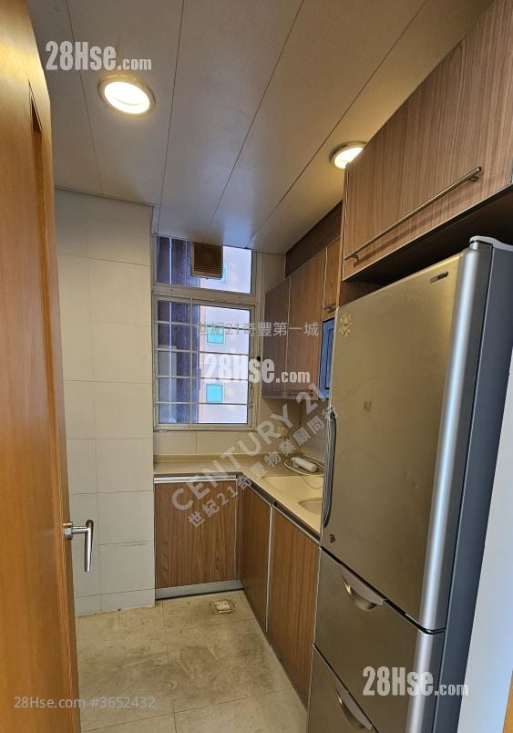 晋名峰 售盘 3 房 , 2 浴室 753 平方尺