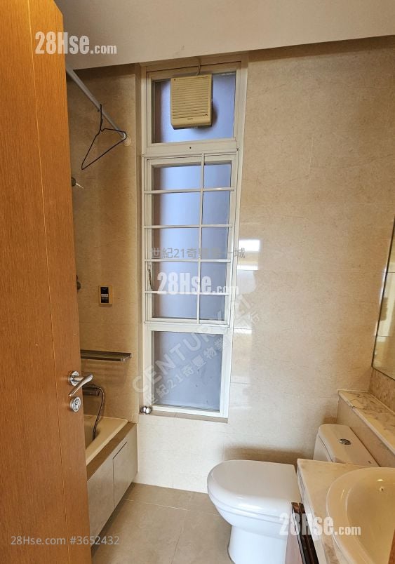 晋名峰 售盘 3 房 , 2 浴室 753 平方尺