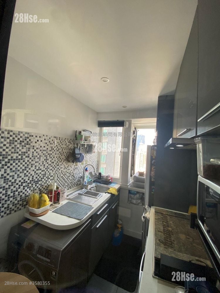 Beaudry Tower Sell 432 ft²