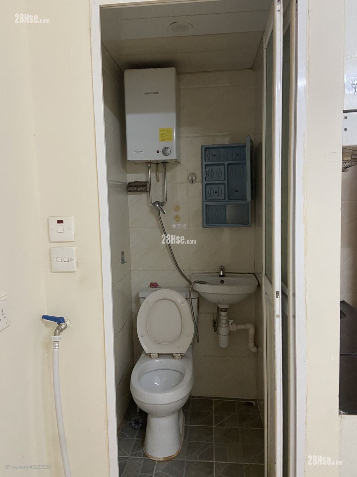 Hiu Wah Building Rental Studio , 1 Bathroom 100 ft²