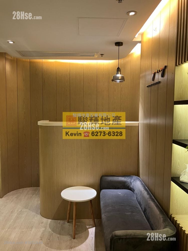 合亚广场 租盘 4 房 , 4 厕所