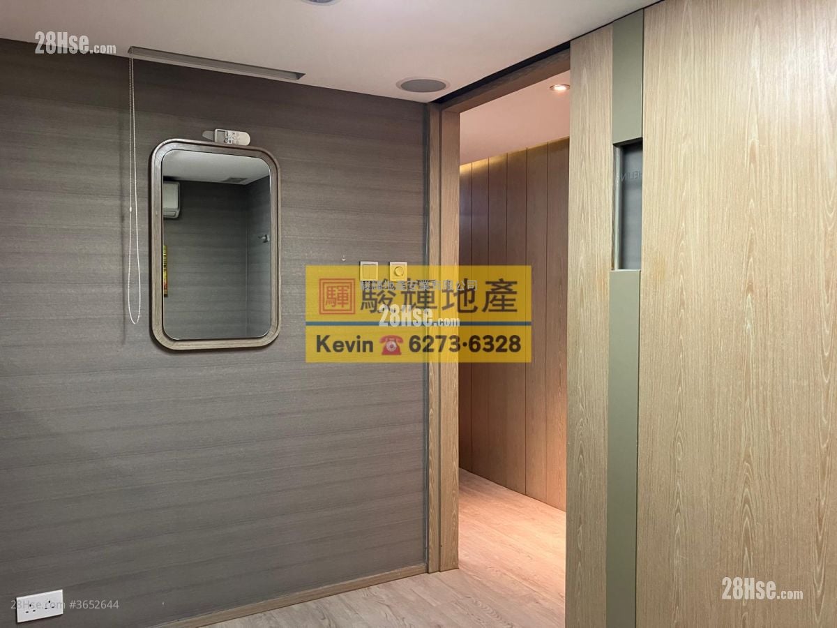 合亚广场 租盘 4 房 , 4 厕所