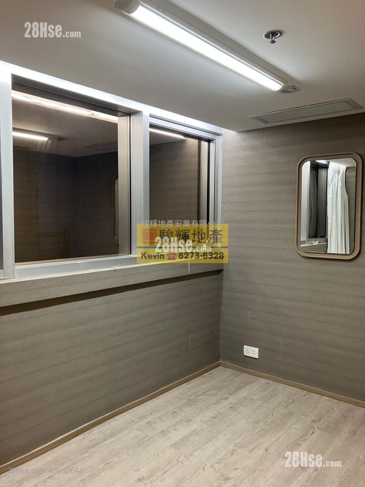 合亚广场 租盘 4 房 , 4 厕所