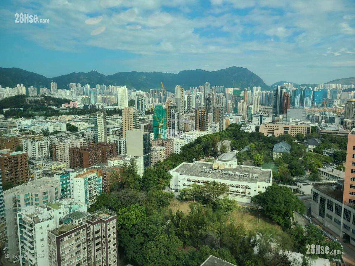 Grand Excelsior Sell 2 Bedrooms , 2 Bathrooms 676 ft²