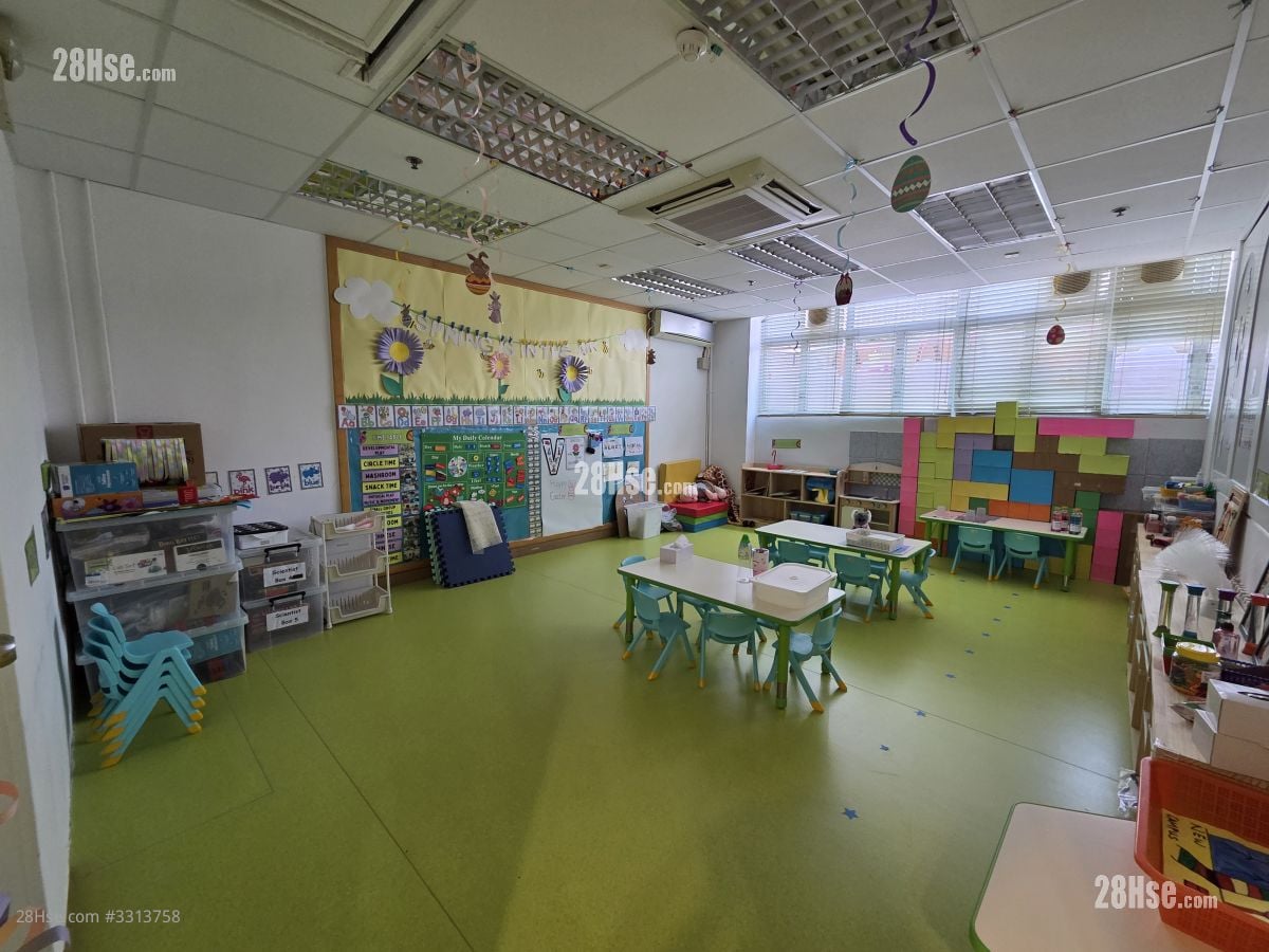 Jubilee Square Rental 4,294 ft²