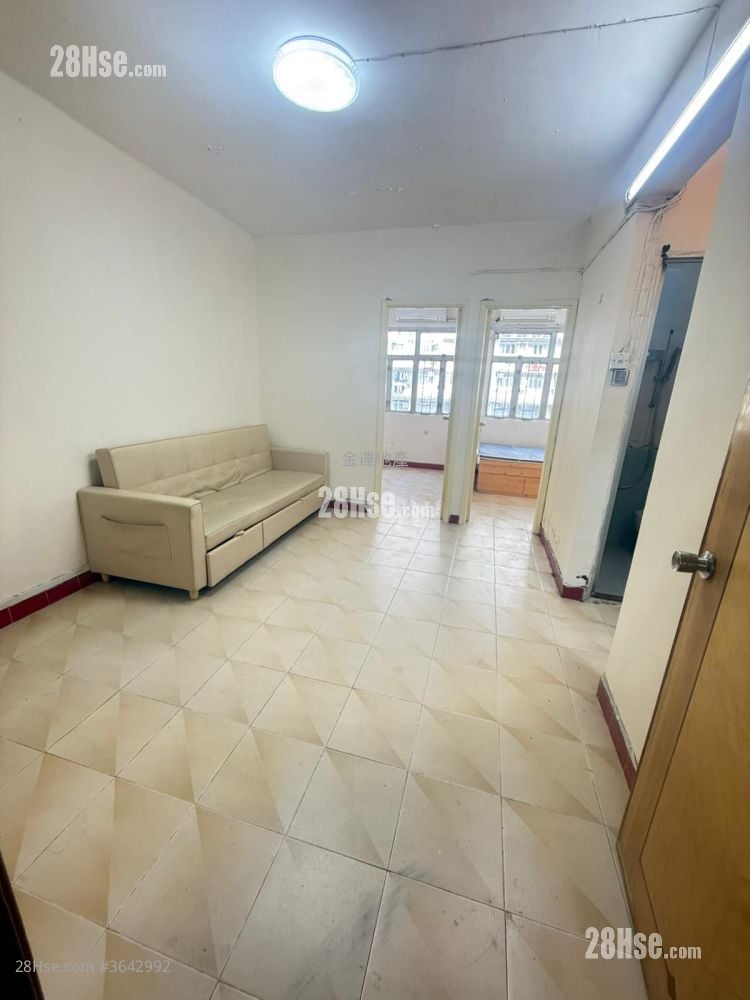 Po Teck Mansion Sell 2 Bedrooms , 1 Bathroom 367 ft²