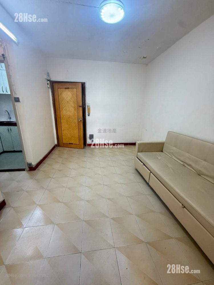 Po Teck Mansion Sell 2 Bedrooms , 1 Bathroom 367 ft²