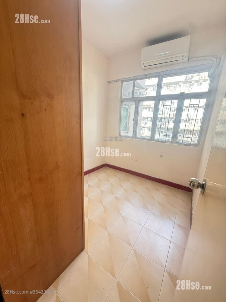 Po Teck Mansion Sell 2 Bedrooms , 1 Bathroom 367 ft²