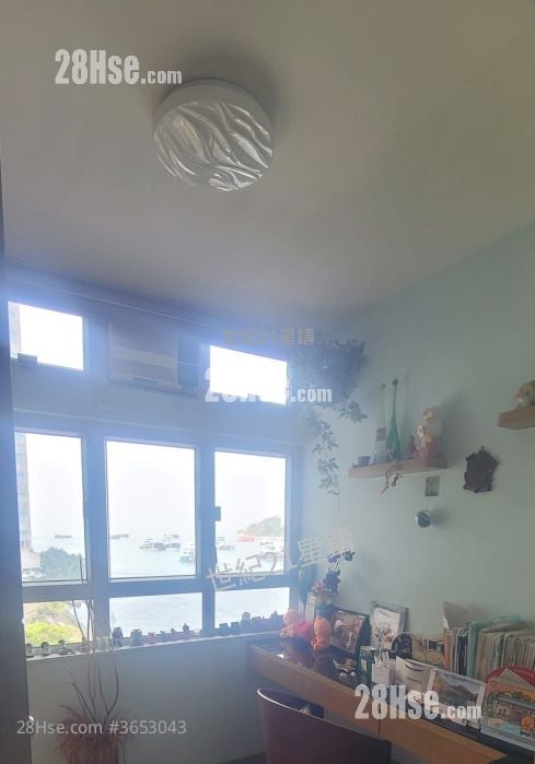 South Horizons Rental 3 Bedrooms , 2 Bathrooms 730 ft²