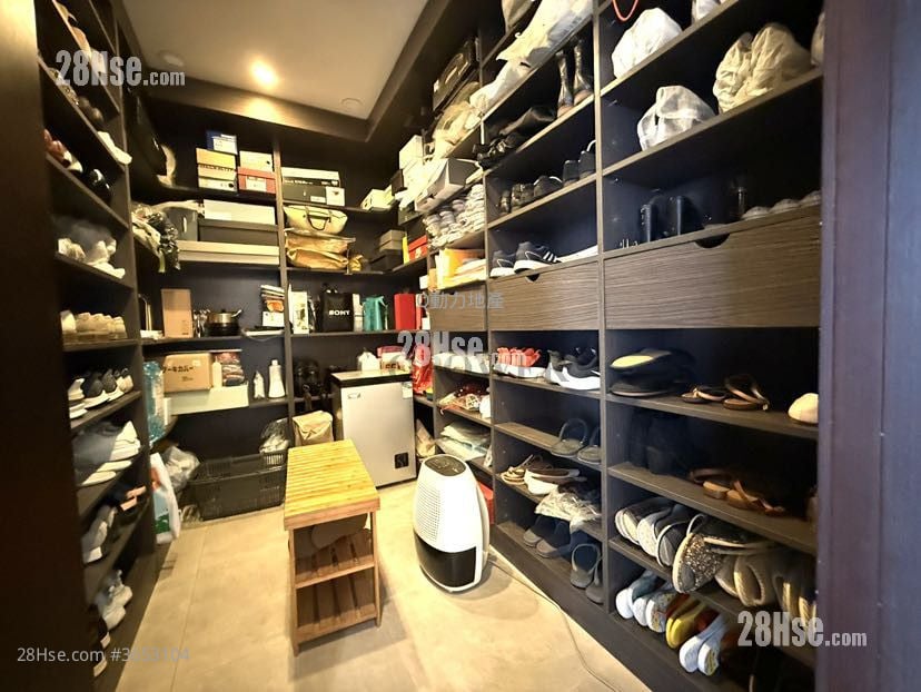 匡湖居 售盤 3 房 1,356 平方呎