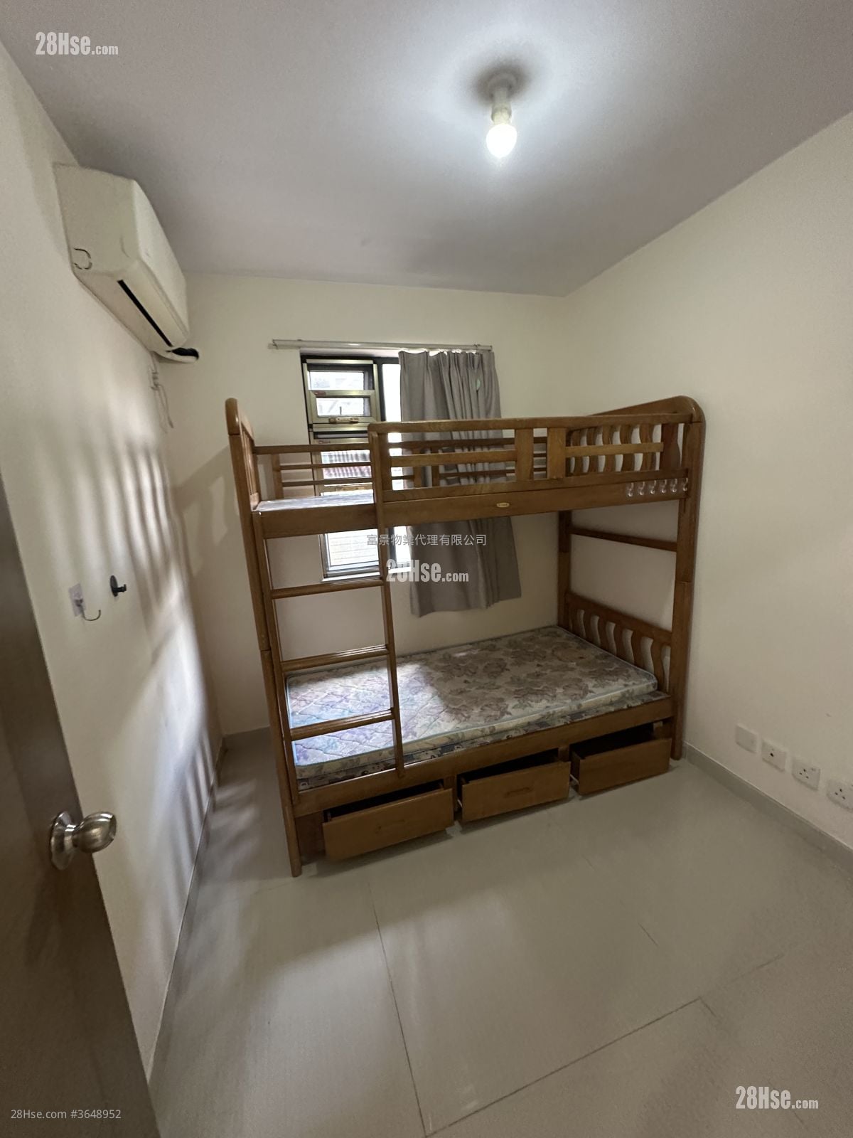 Tsing Chuen Wai Rental 3 Bedrooms , 2 Bathrooms 653 ft²