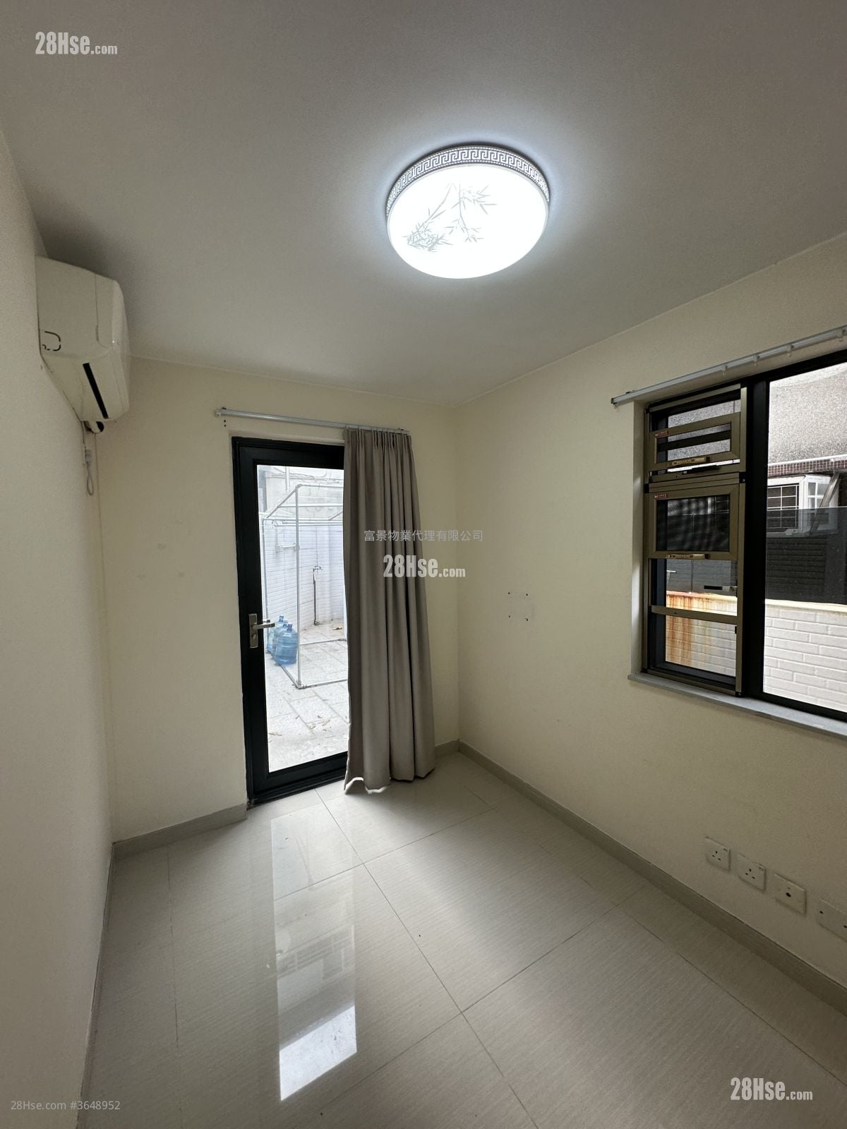 Tsing Chuen Wai Rental 3 Bedrooms , 2 Bathrooms 653 ft²