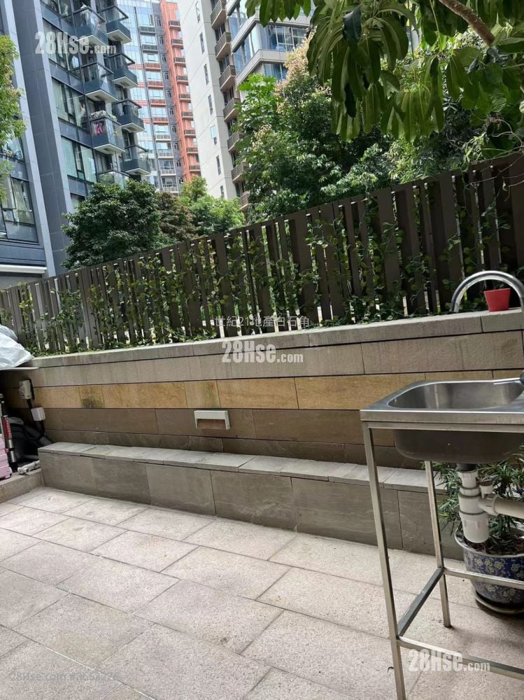 Ontolo Sell 1 Bedroom , 1 Bathroom 421 ft²