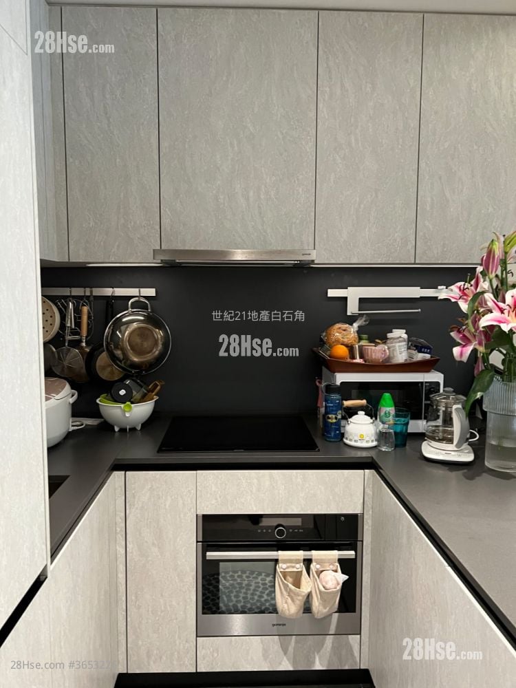 Ontolo Sell 1 Bedroom , 1 Bathroom 421 ft²