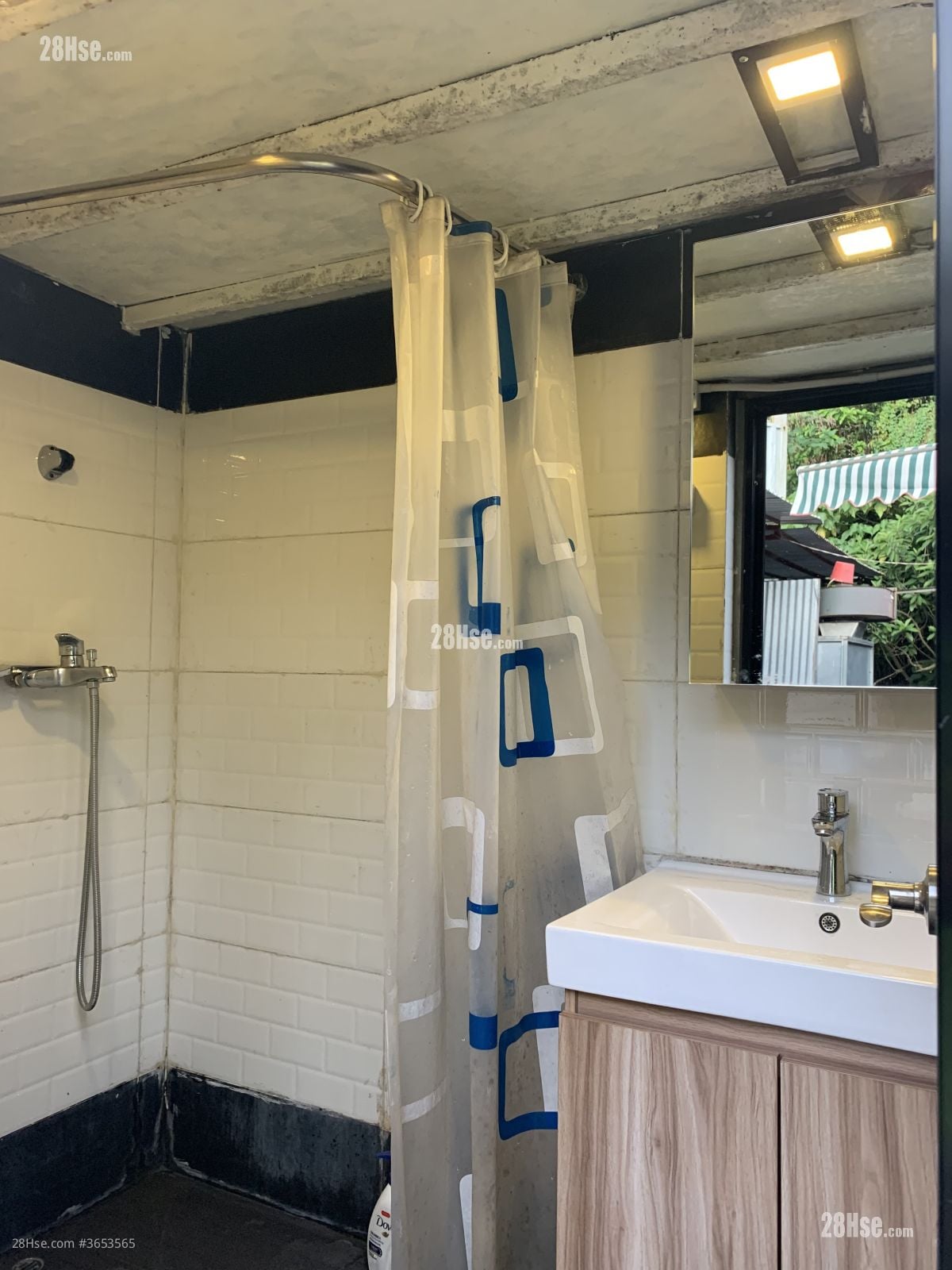 Yuen Long Pat Heung Rental 3 Bedrooms , 1 Bathroom 2,000 ft²