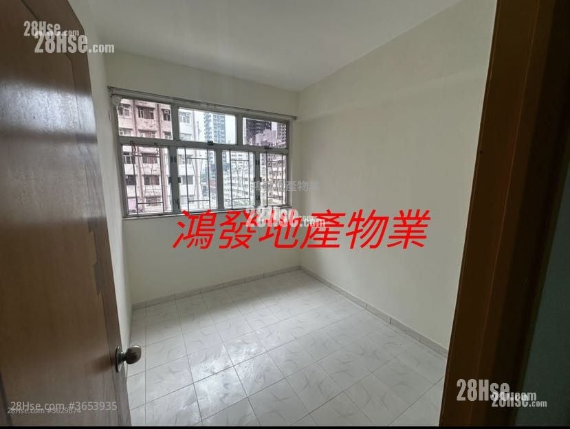 Wen Pang Building Sell 3 Bedrooms , 1 Bathroom 598 ft²