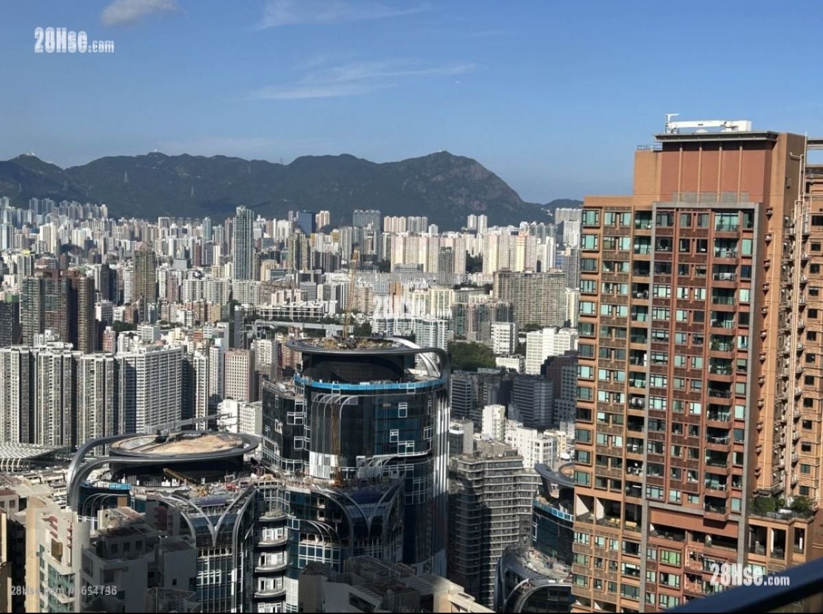 君临天下 售盘 5+ 房 , 3 浴室 3,140 平方尺