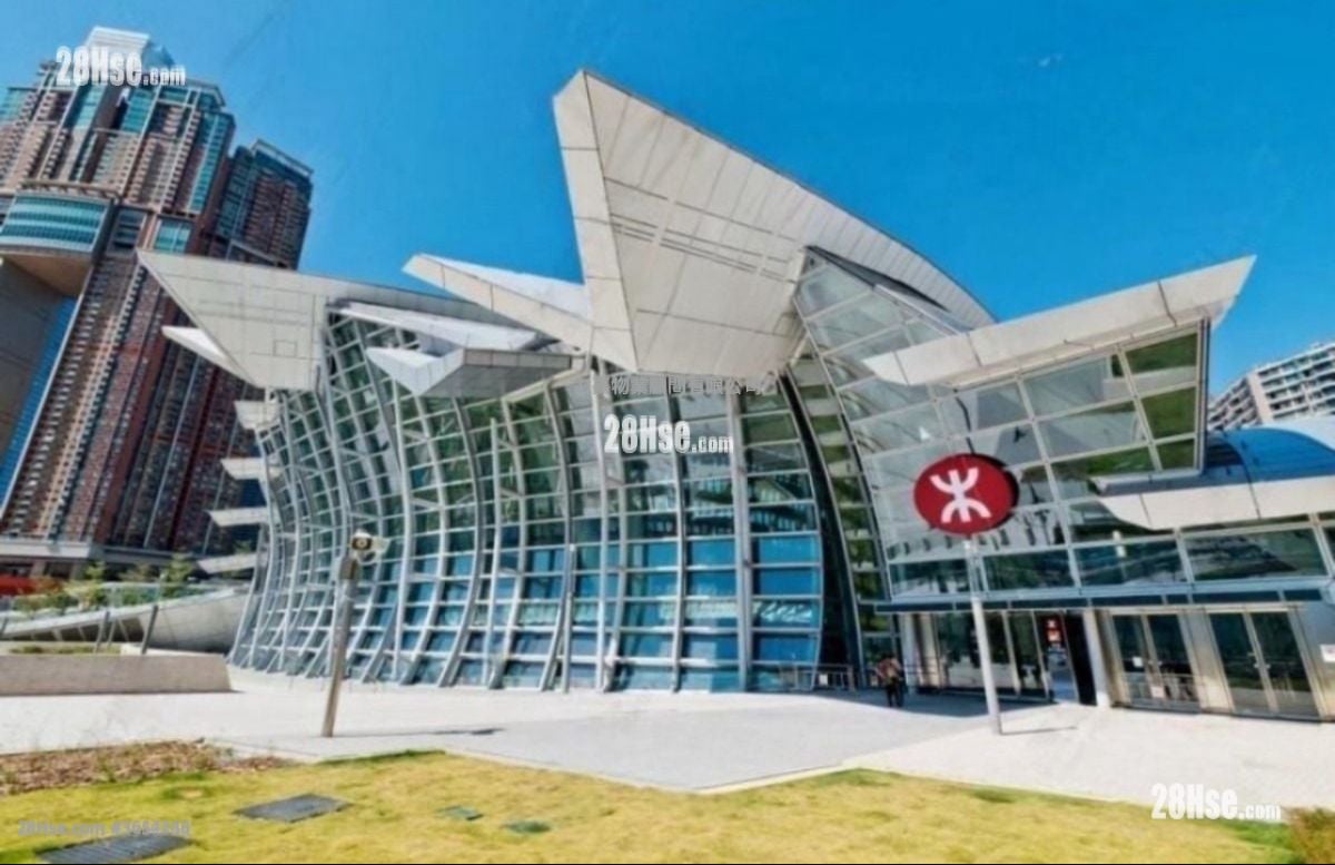 君临天下 售盘 5+ 房 , 3 浴室 3,140 平方尺