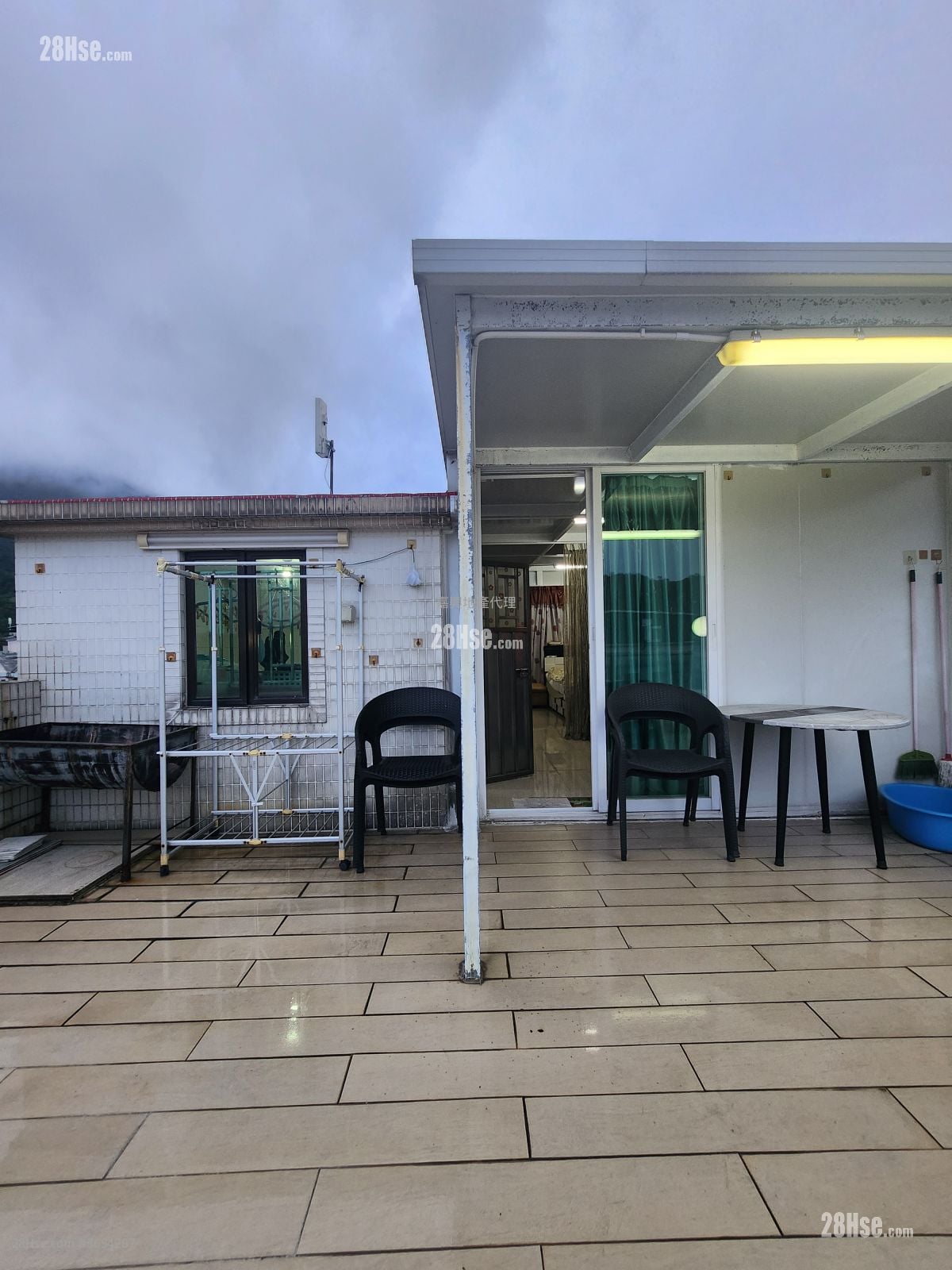 村屋 售盘 3 房 , 2 浴室