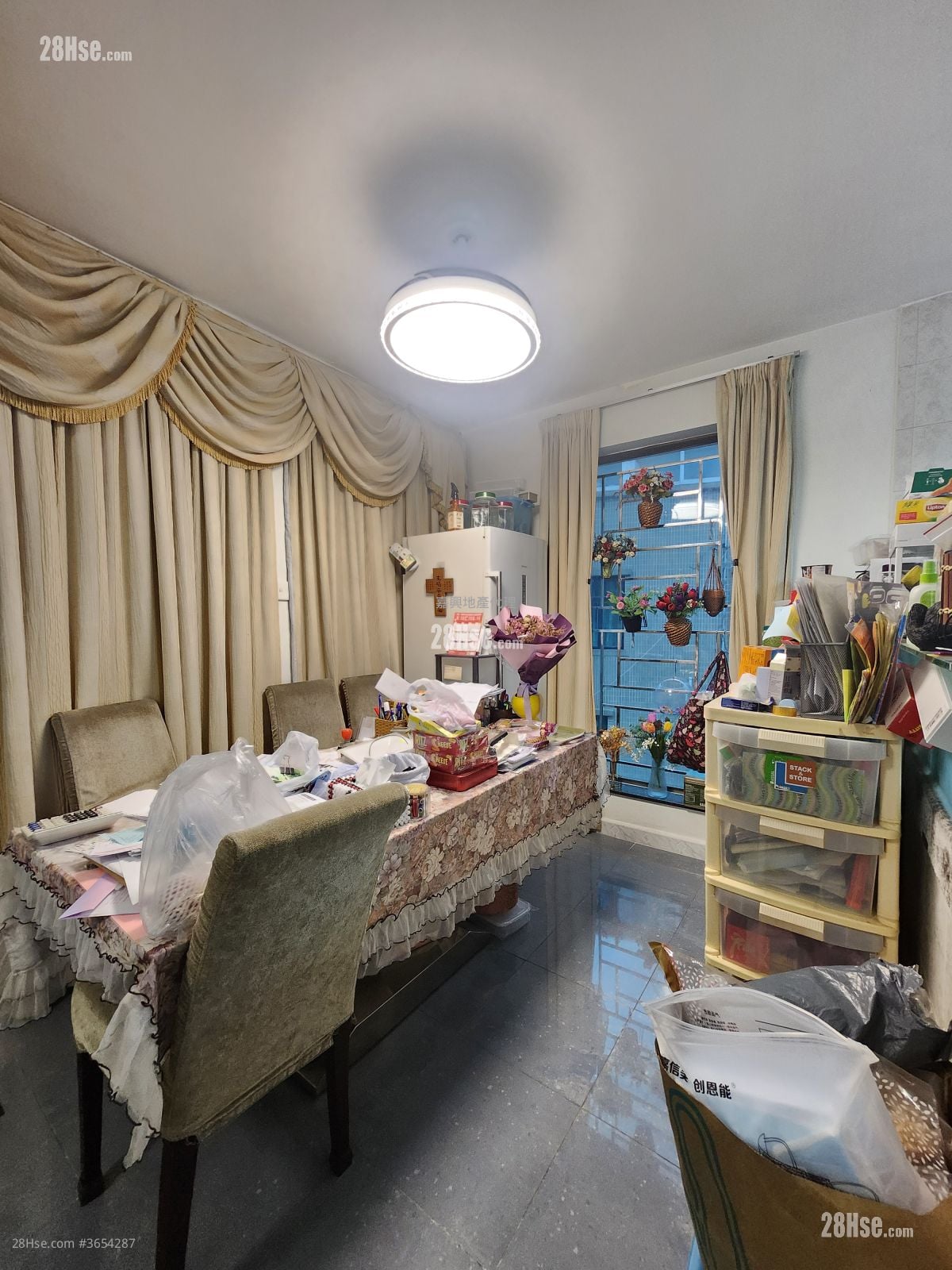 村屋 售盘 3 房 , 2 浴室