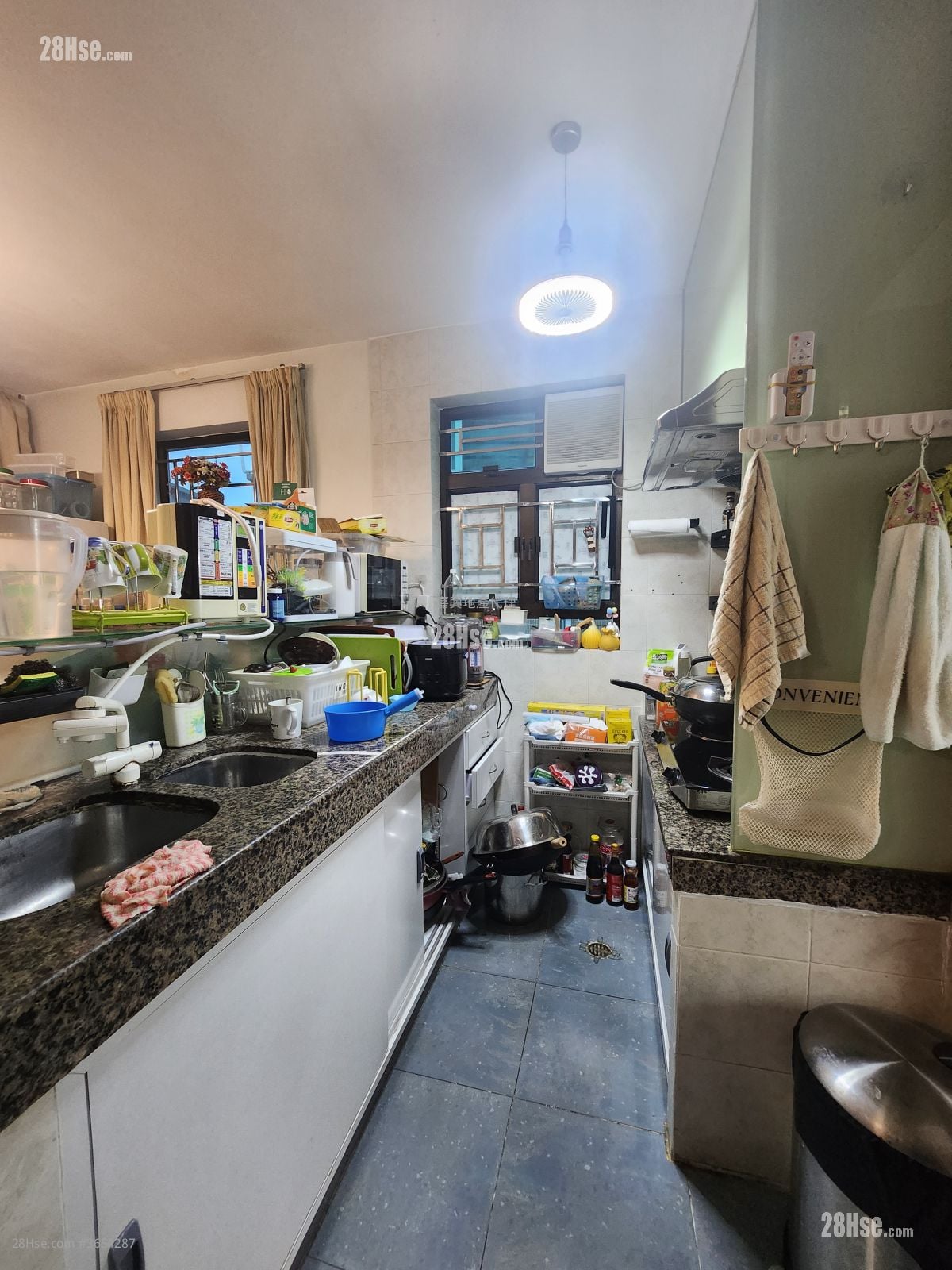 村屋 售盘 3 房 , 2 浴室