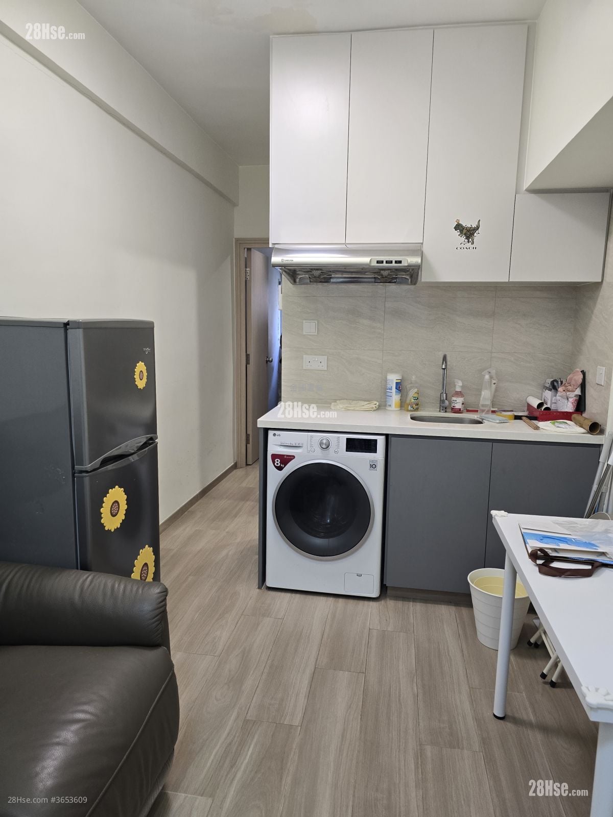 鸿运大楼 租盘 1 浴室 200 平方尺