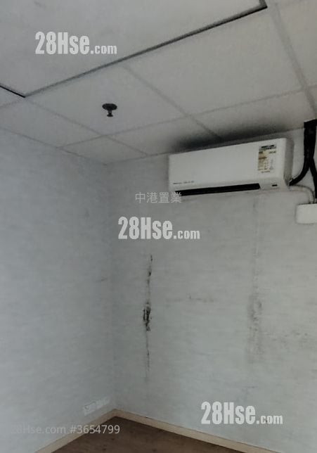 Golden Industrial Building Rental 4 Bedrooms , 2 Toilets