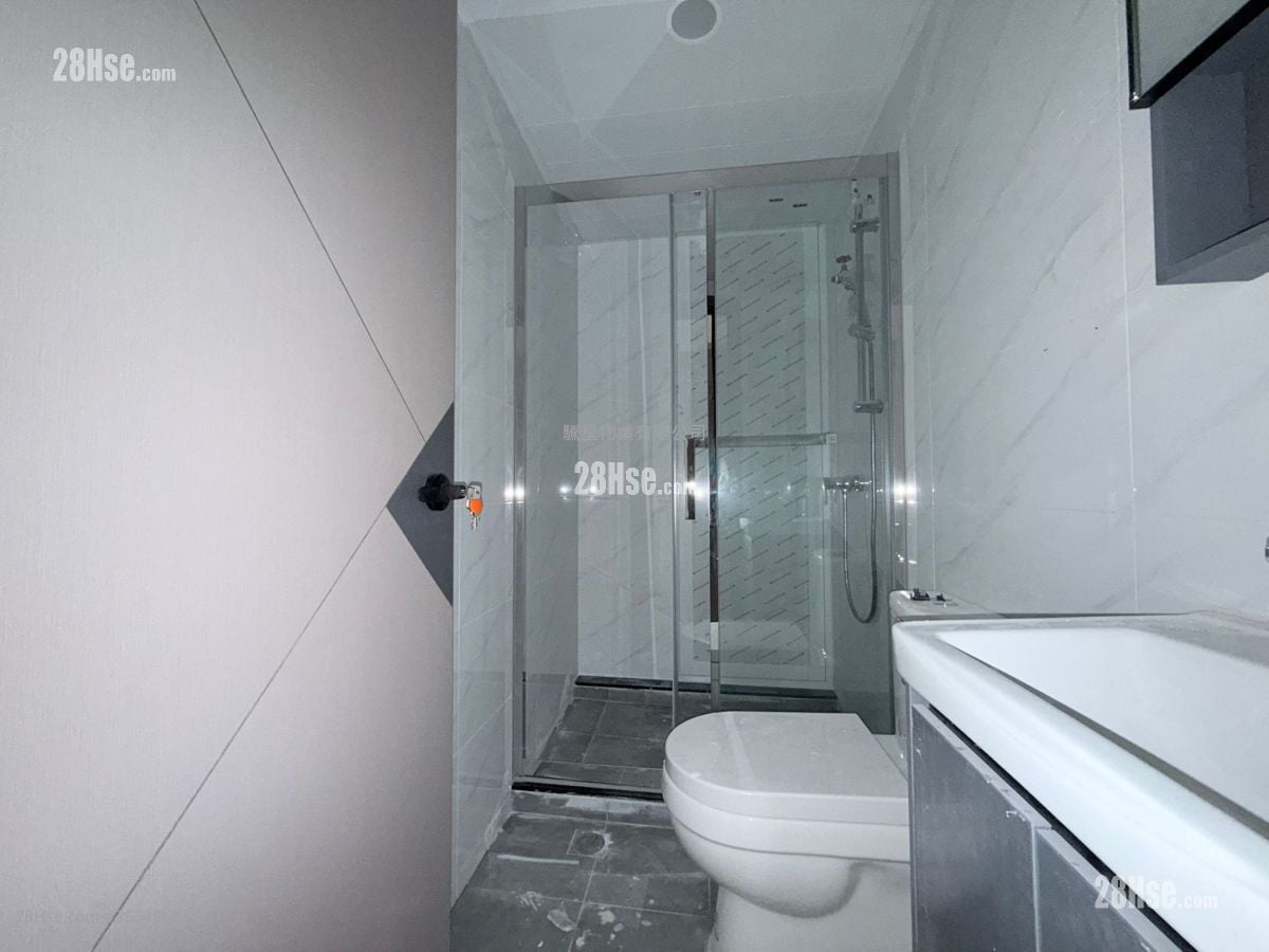 Village Sell 1 Bedroom , 1 Bathroom 370 ft²